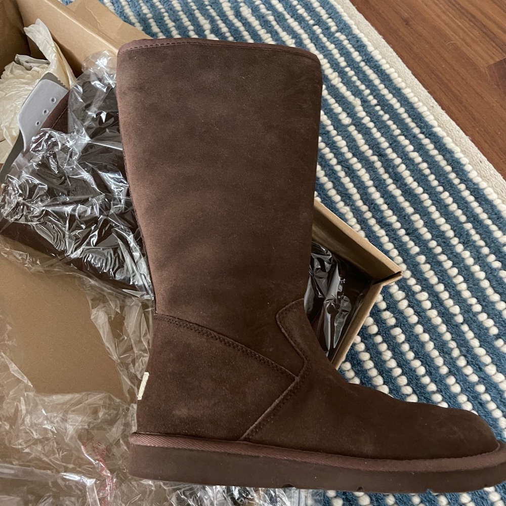 Ugg woman tall boot
